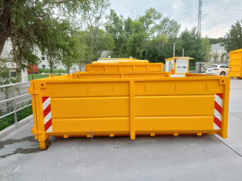 Kontejnery pro Bratislavu - 1