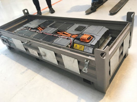 Přepravní ADR boxy na automobilové lithiové baterie USB 150 LTH